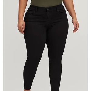 Torrid Skinny Black Jeans